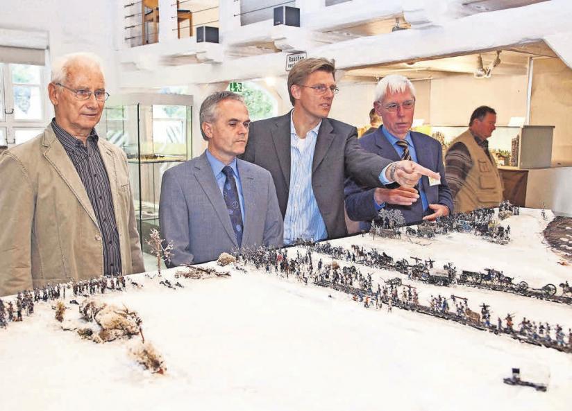 Die vom VVV betreute Burgdorfer Zinnfigurensammlung gilt als die größte Sammlung ihrer Art in kommunalem Besitz. Die vom VVV betreute Burgdorfer Zinnfigurensammlung gilt als die größte Sammlung ihrer Art in kommunalem Besitz.